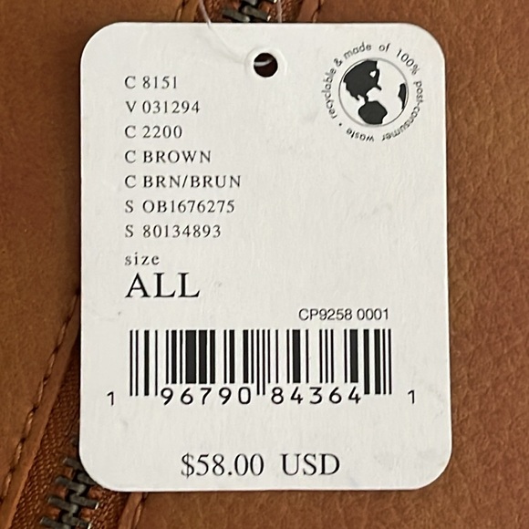 Free People- vegan leather tan wallet - new with tags! Never used. - Picture 4 of 4